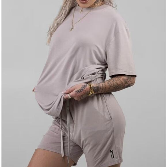 Comfrt Tops - NWOT Comfrt Lounge T Shirt Dove XL
